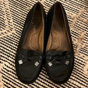 Black flats